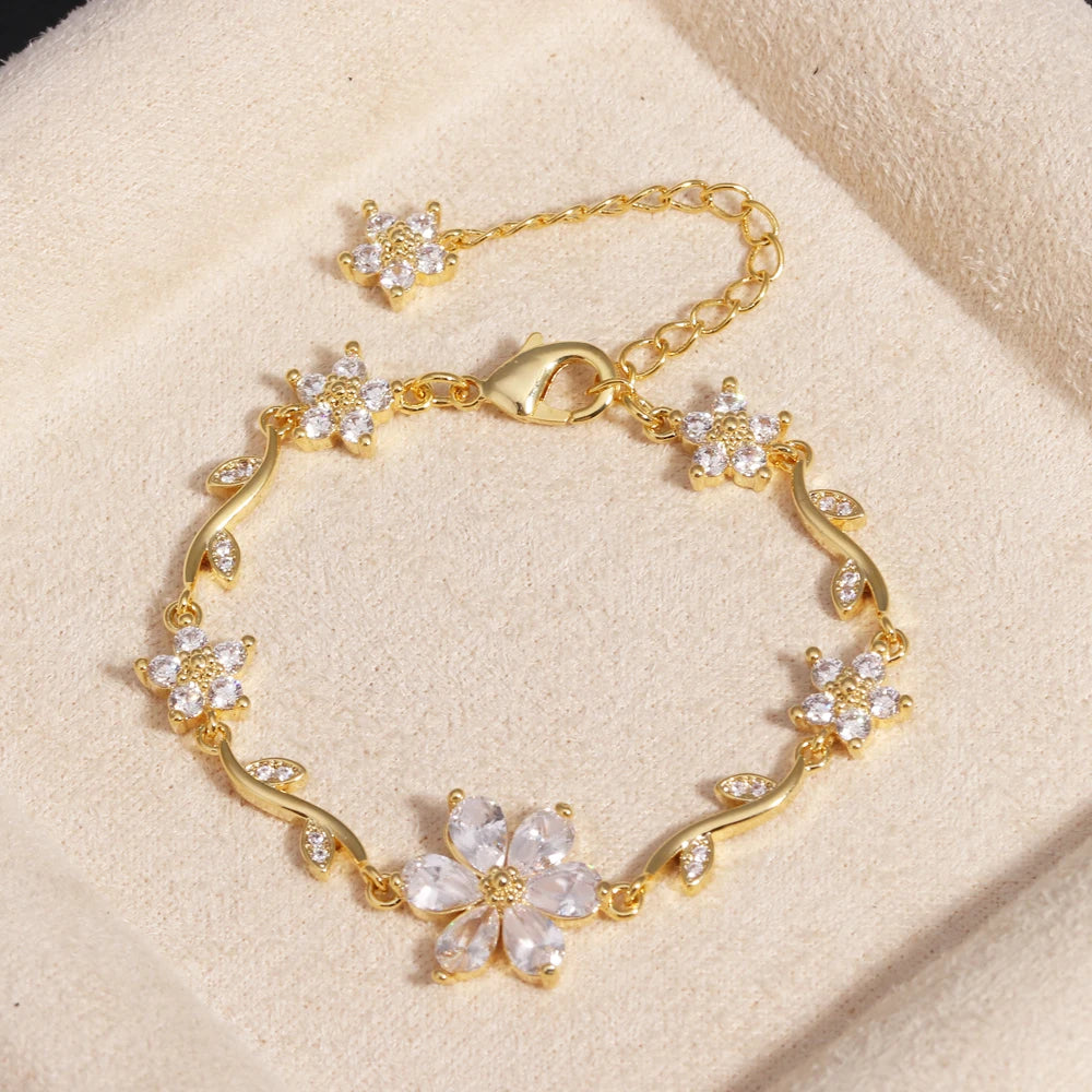Flower Chain Bracelet - Misty and Molly