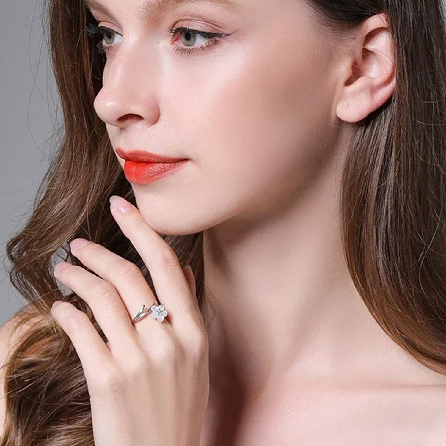 White Cherry Blossom Ring - Misty and Molly