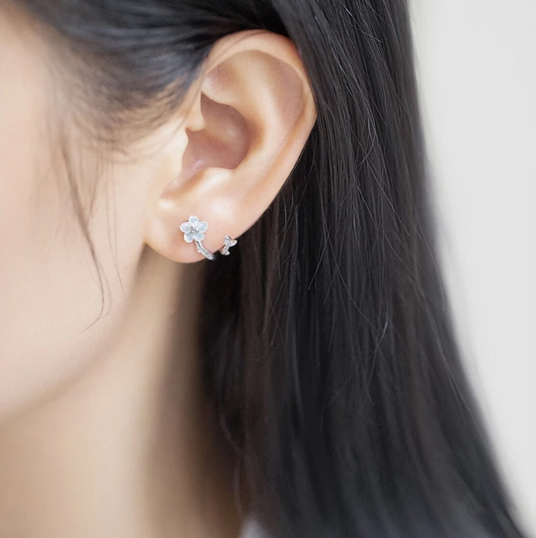 White Cherry Blossom Stud Earrings - Misty and Molly