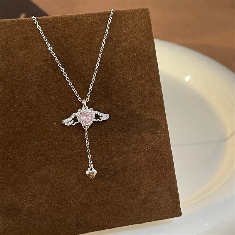 FlutterWing Heart Necklace - Misty and Molly