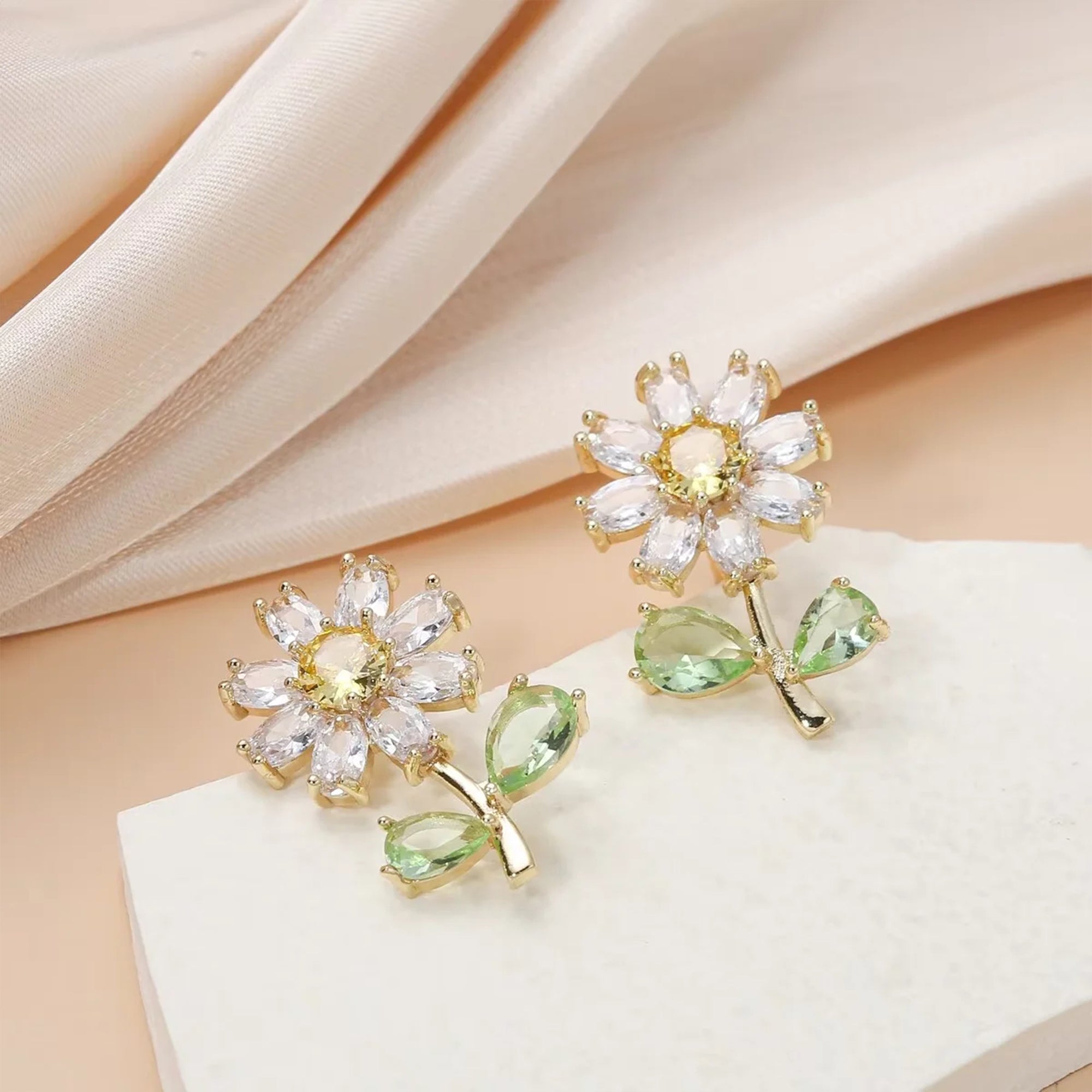 Daisy Bloom Earrings