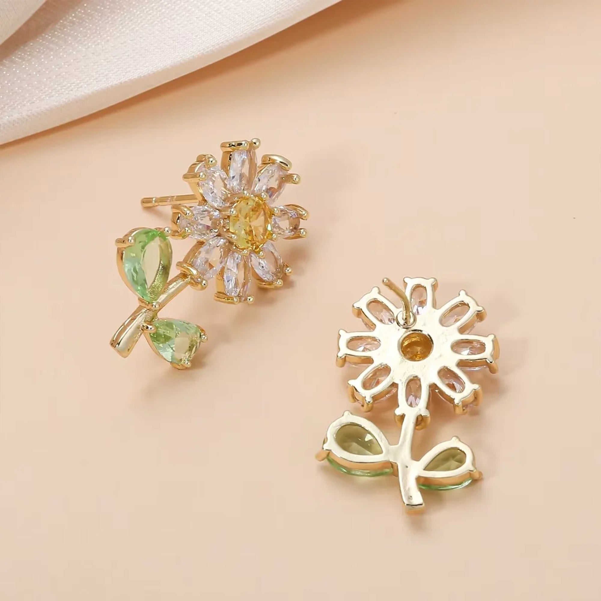 Daisy Bloom Earrings