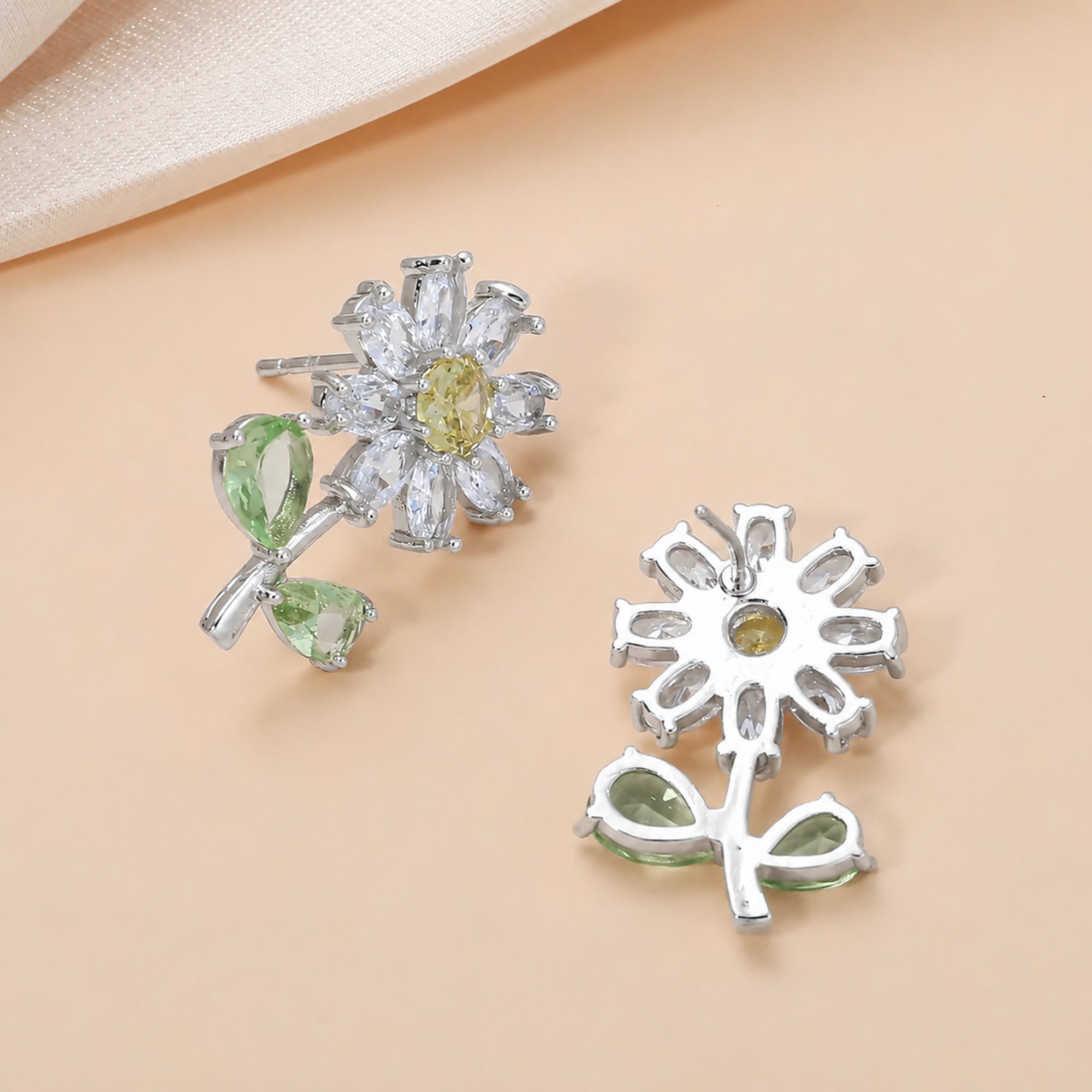 Daisy Bloom Earrings