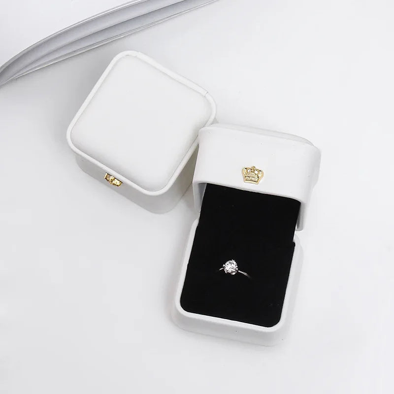 Crown Ring Gift Box - Misty and Molly