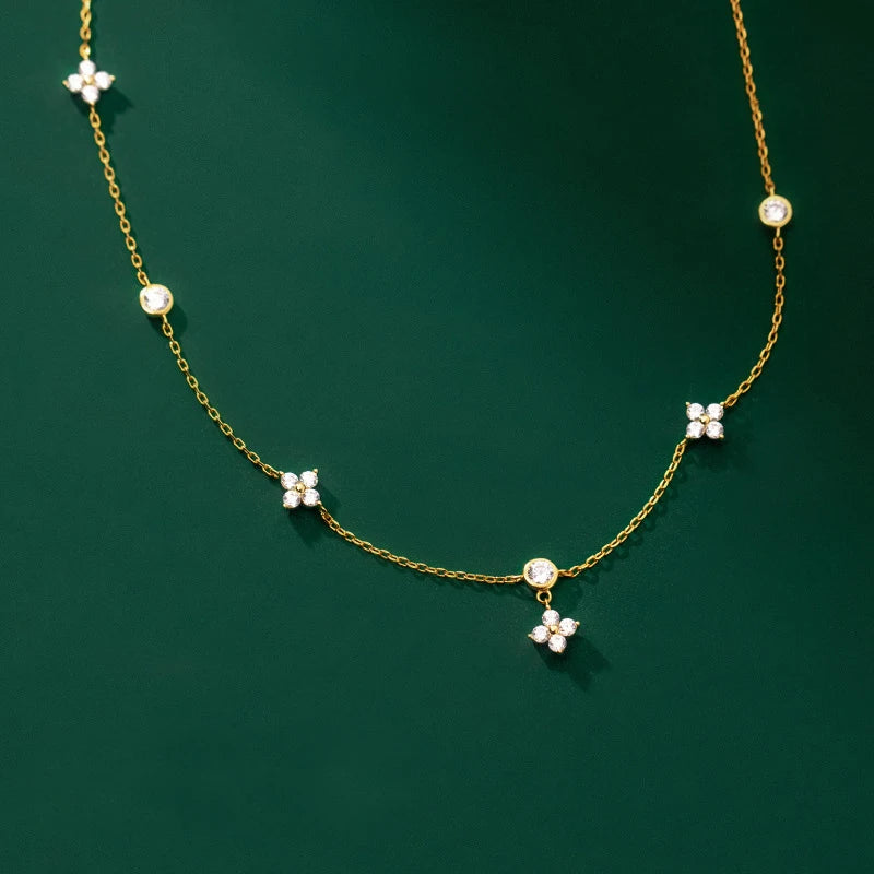 Circle of Luck Clover Moissanite Necklace