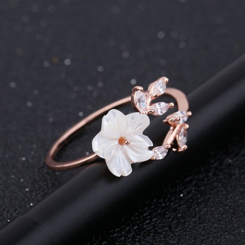 Shell Flower Ring - Misty and Molly