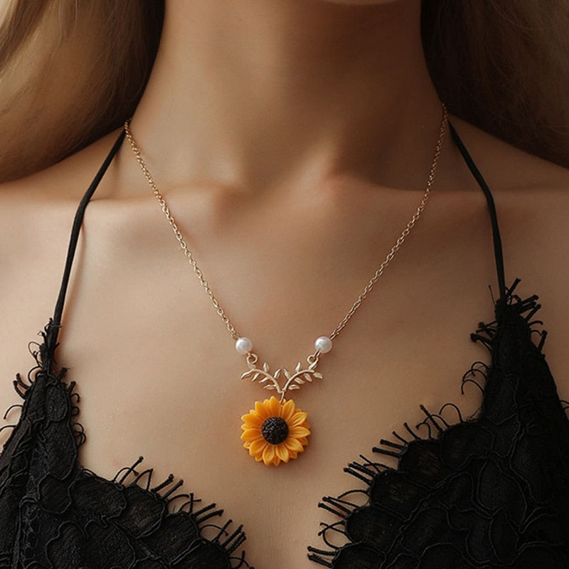 Sunflower Necklace - Misty and Molly